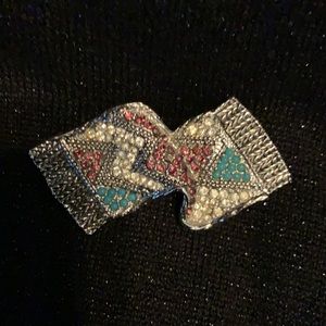 Vintage Sarah Coventry scarf Pin